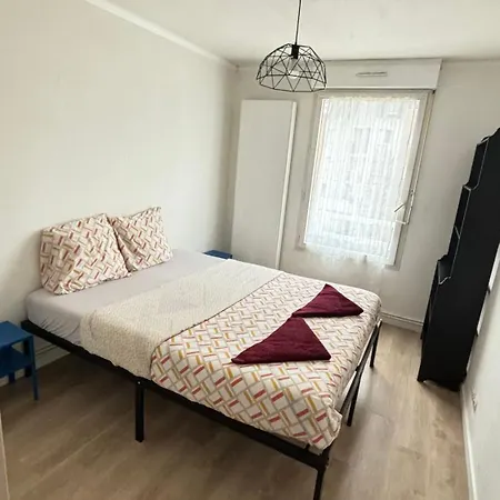 Διαμέρισμα Evry Deux Pieces Confortables Dans Emplacement Ideale Courcouronnes
