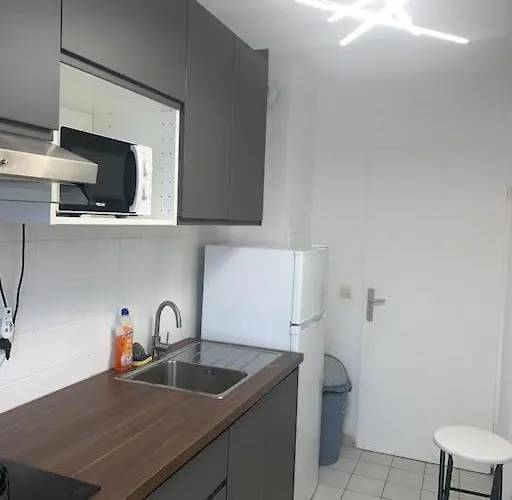 Apartment Evry Deux Pieces Confortables Dans Emplacement Ideale *